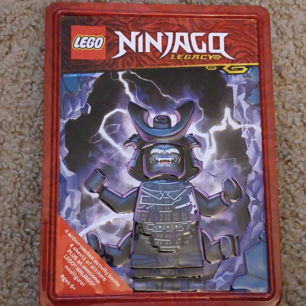 Ninjago book & sticker kit